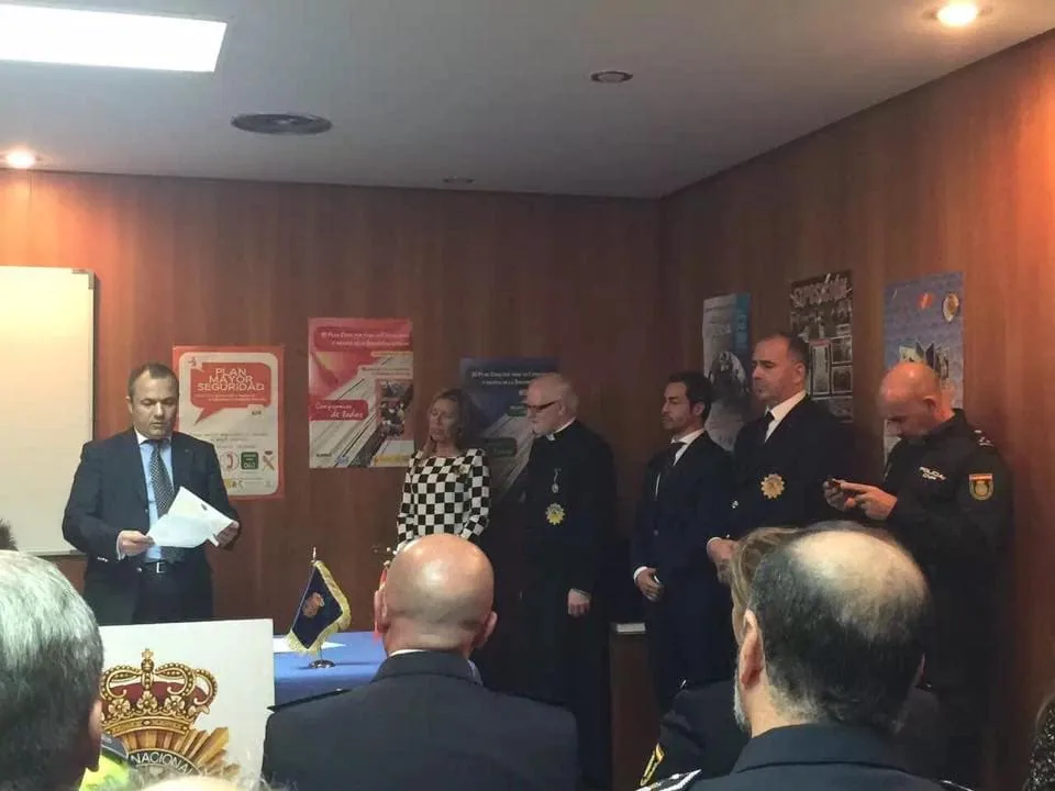 Acto Comisaria de Pozuelo de Alarcón, Madrid. Imagen 25 de 28